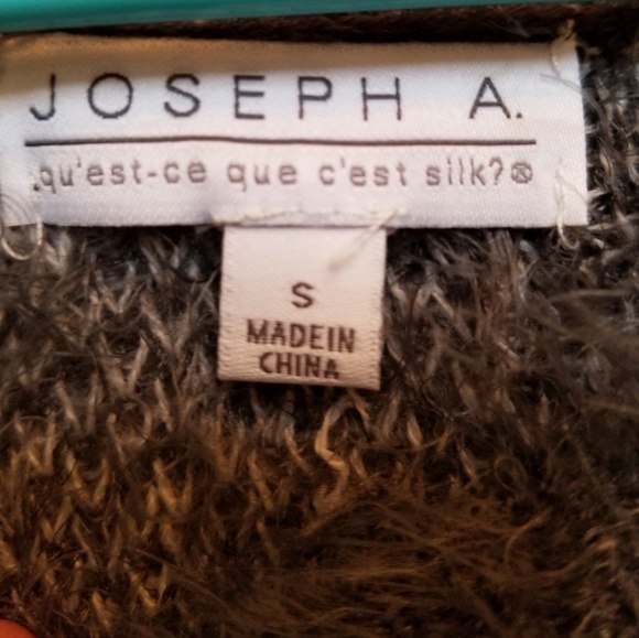 Super soft silky cute pokedot sweater - Picture 4 of 4